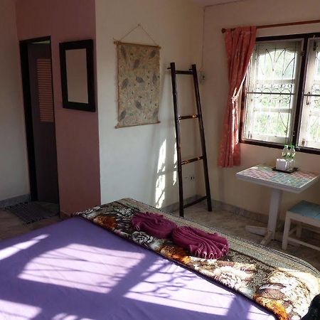 Kavil Guesthouse 2 Čiang Mai Exteriér fotografie