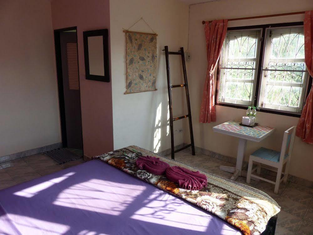 Kavil Guesthouse 2 Čiang Mai Exteriér fotografie