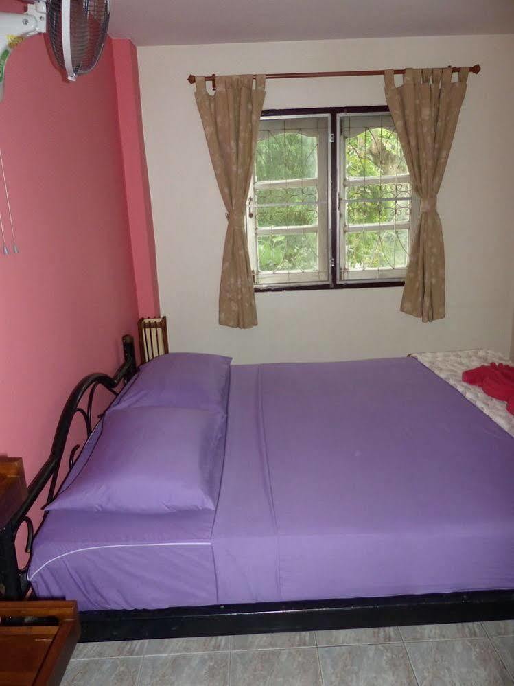 Kavil Guesthouse 2 Čiang Mai Exteriér fotografie